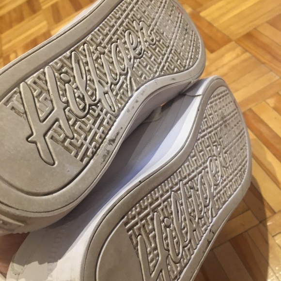 Tommy Hilfinger sneakers like new​​​​​​ - Picture 8 of 9